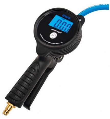 ELMAG PROFI-Reifenfüller mit Momentstecknip. ELMAG PROFI-Reifenfüller mit Momentstecknip.