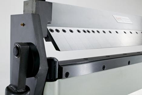 ELMAG Manuelle Schwenkbiegemaschine SBM 1270x2,0 HS