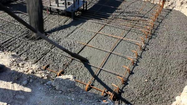 ELMAG Hochfrequenz Flaschenrüttler mit integrierten Umformer HFFR 50/5